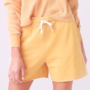 Sundry NWT Women’s Relaxed Cutoff Shorts, Candlelight, Size Small